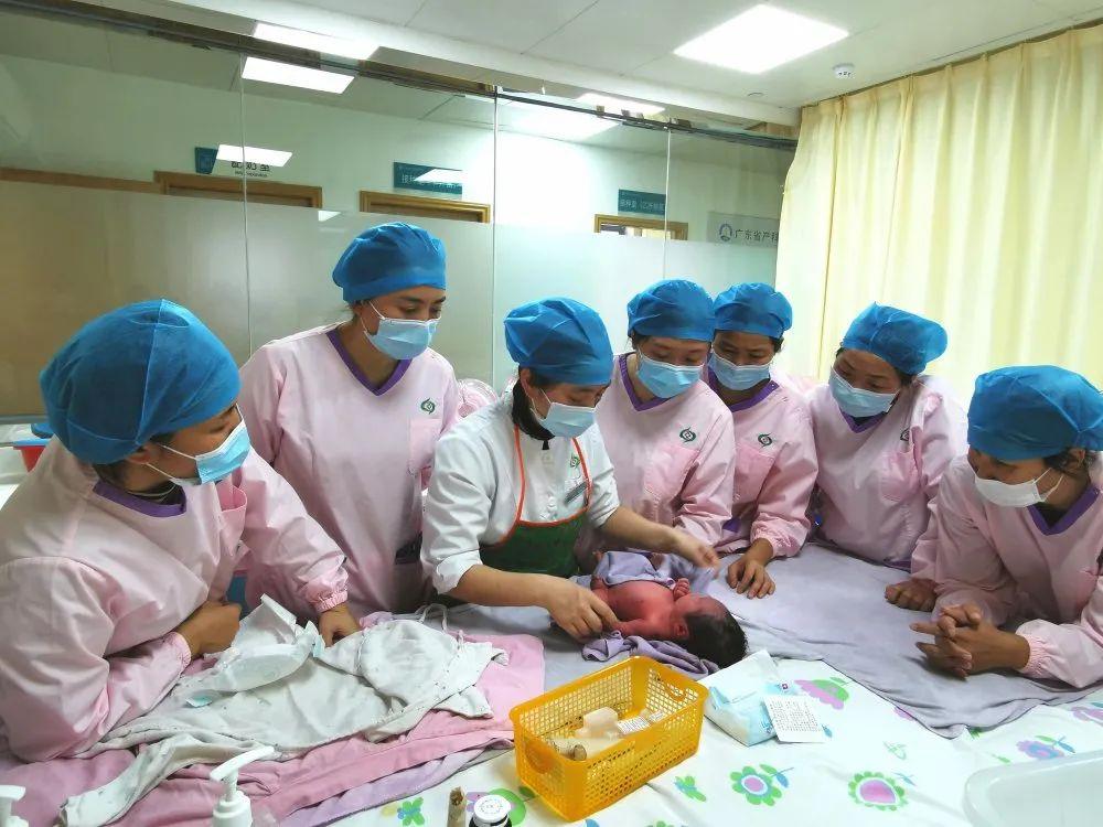 广宗县妇婴监护型护送